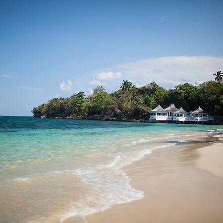 Hotel Couples Tower Isle (Adults Only) Ocho Rios Exterior foto
