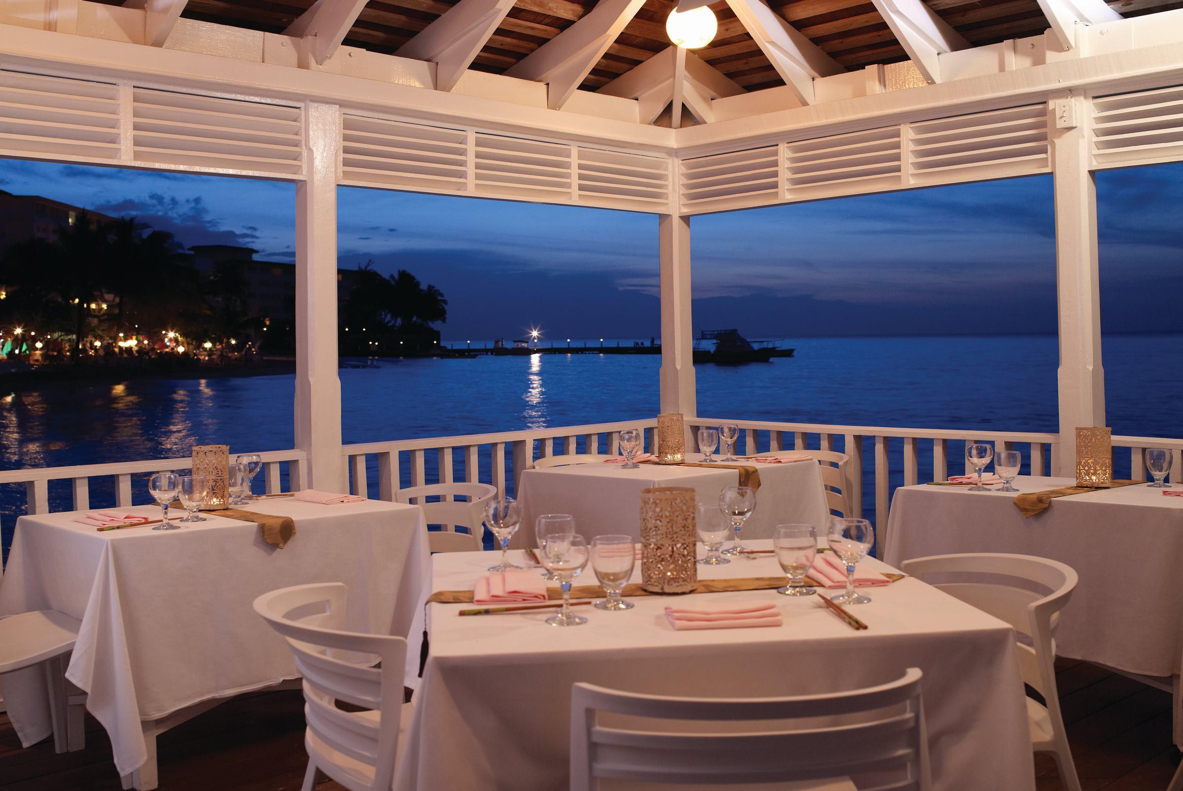 Hotel Couples Tower Isle (Adults Only) Ocho Rios Exterior foto
